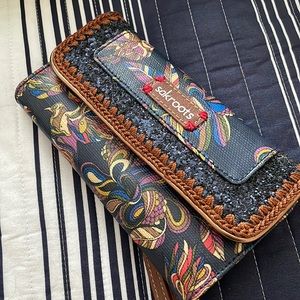 Sakroots wallet